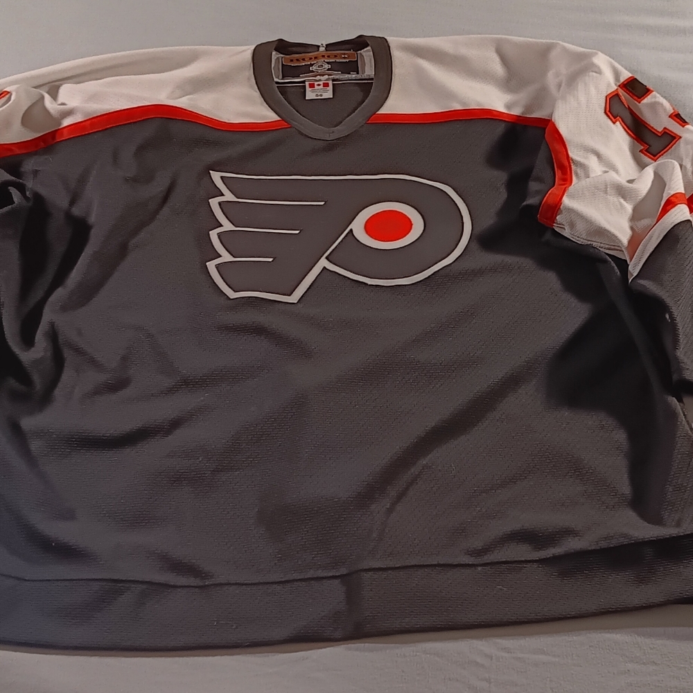 Authentic Flyers Hockey Sweater BrindAmour - Picture 5 of 16